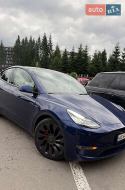 Внедорожник / Кроссовер Tesla Model Y 2020 в 
