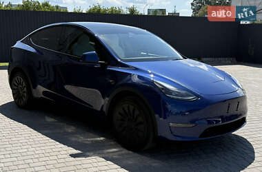Внедорожник / Кроссовер Tesla Model Y 2023 в 