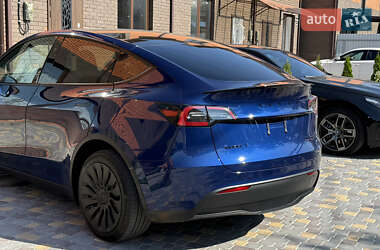 Внедорожник / Кроссовер Tesla Model Y 2023 в 