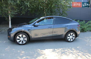 Внедорожник / Кроссовер Tesla Model Y 2023 в 
