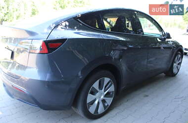Внедорожник / Кроссовер Tesla Model Y 2023 в 