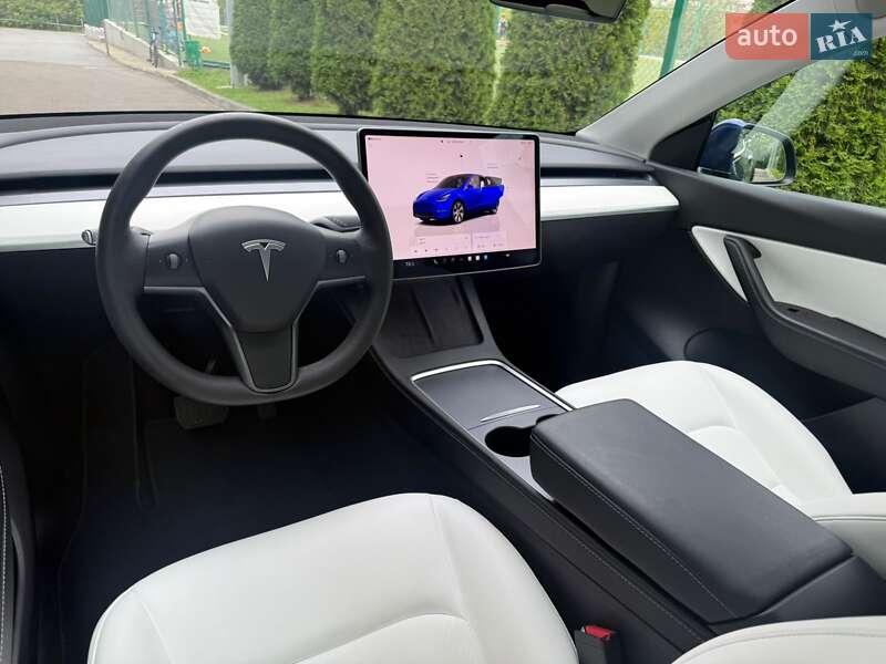 Внедорожник / Кроссовер Tesla Model Y 2022 в Львове