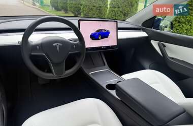 Внедорожник / Кроссовер Tesla Model Y 2022 в 
