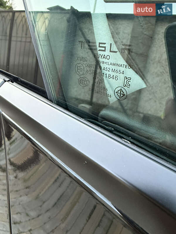 Внедорожник / Кроссовер Tesla Model Y 2023 в Одессе