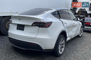 Внедорожник / Кроссовер Tesla Model Y 2023 в 