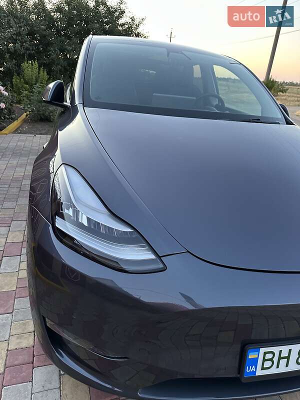 Внедорожник / Кроссовер Tesla Model Y 2021 в Одессе