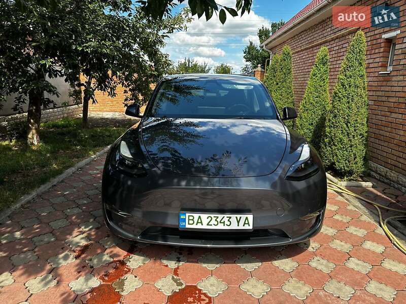 Позашляховик / Кросовер Tesla Model Y 2023 в Кропивницькому