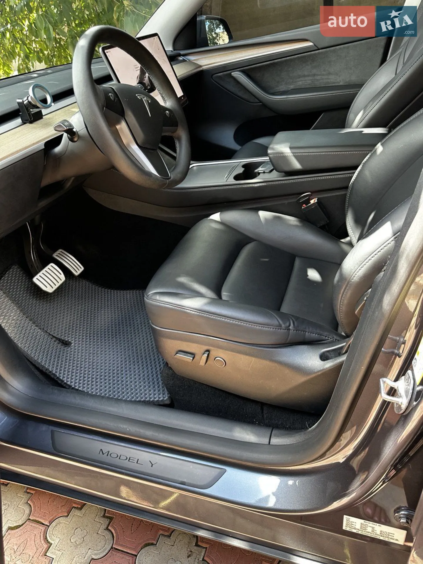 2023 Tesla Model Y - мініатюра 12