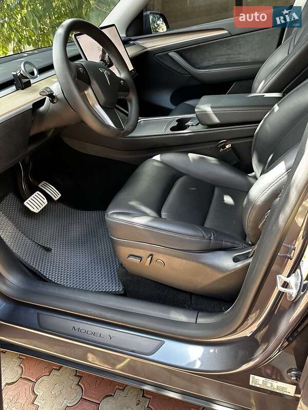Позашляховик / Кросовер Tesla Model Y 2023 в Кропивницькому