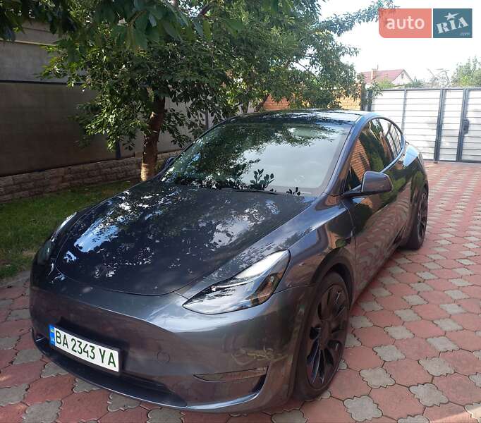 Позашляховик / Кросовер Tesla Model Y 2023 в Кропивницькому
