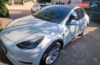 Внедорожник / Кроссовер Tesla Model Y 2023 в 