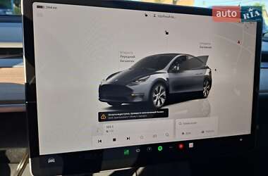 Позашляховик / Кросовер Tesla Model Y 2023 в 