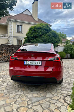 Внедорожник / Кроссовер Tesla Model Y 2023 в 