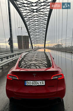 Внедорожник / Кроссовер Tesla Model Y 2023 в 