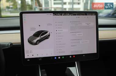Внедорожник / Кроссовер Tesla Model Y 2020 в 