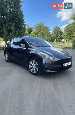 Внедорожник / Кроссовер Tesla Model Y 2024 в 