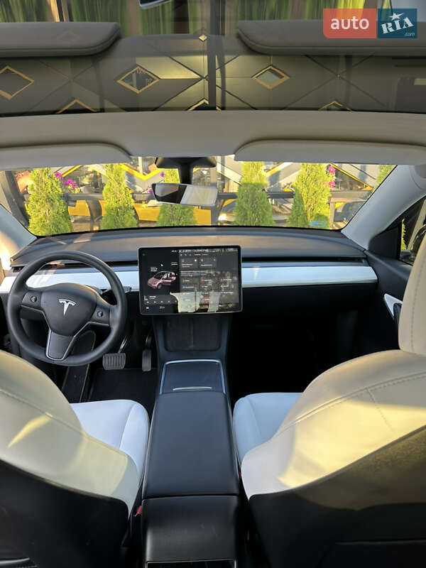 Позашляховик / Кросовер Tesla Model Y 2022 в Знам'янці фото 11 Позашляховик / Кросовер Tesla Model Y 2022 в Знам'янці
