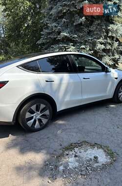 Внедорожник / Кроссовер Tesla Model Y 2022 в 