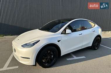 Внедорожник / Кроссовер Tesla Model Y 2021 в 