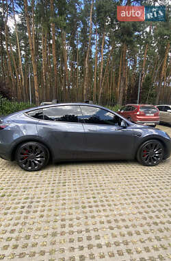 Внедорожник / Кроссовер Tesla Model Y 2023 в 