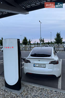 Внедорожник / Кроссовер Tesla Model Y 2022 в 