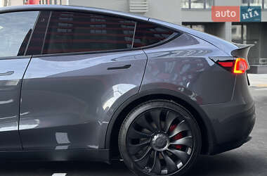 Внедорожник / Кроссовер Tesla Model Y 2022 в 