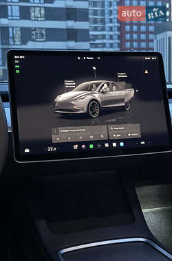 Внедорожник / Кроссовер Tesla Model Y 2022 в 