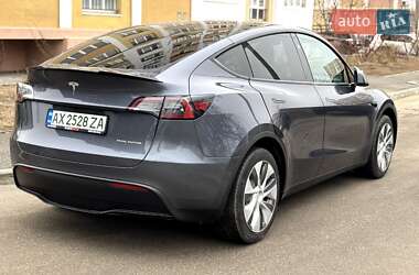 Внедорожник / Кроссовер Tesla Model Y 2023 в 