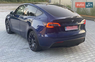 Внедорожник / Кроссовер Tesla Model Y 2024 в 
