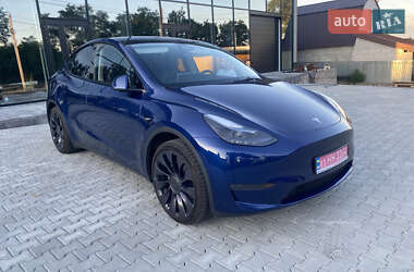 Внедорожник / Кроссовер Tesla Model Y 2024 в 