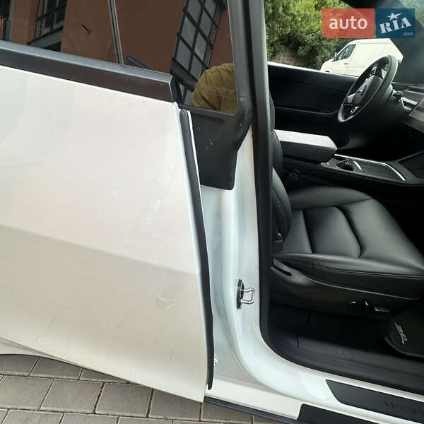 Внедорожник / Кроссовер Tesla Model Y 2020 в Львове