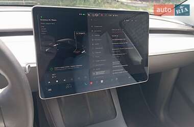Внедорожник / Кроссовер Tesla Model Y 2022 в 