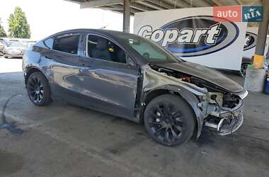 Внедорожник / Кроссовер Tesla Model Y 2022 в 