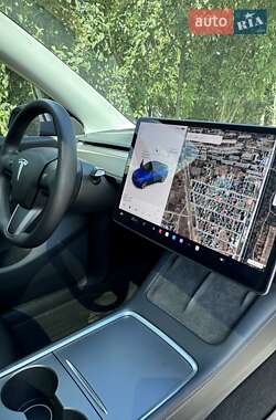Внедорожник / Кроссовер Tesla Model Y 2021 в 