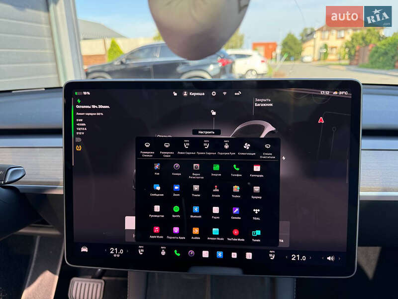 Внедорожник / Кроссовер Tesla Model Y 2022 в Днепре
