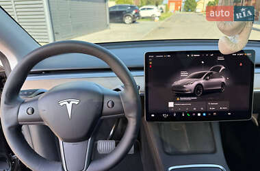 Внедорожник / Кроссовер Tesla Model Y 2022 в Днепре