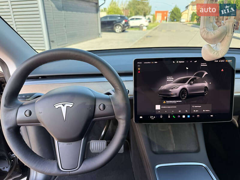 Внедорожник / Кроссовер Tesla Model Y 2022 в Днепре