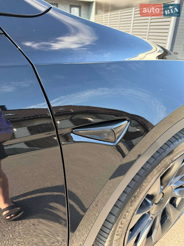 Внедорожник / Кроссовер Tesla Model Y 2022 в Днепре