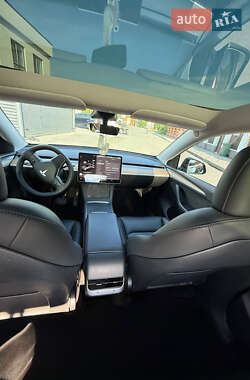 Внедорожник / Кроссовер Tesla Model Y 2022 в Днепре