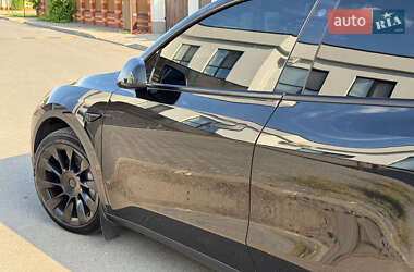 Внедорожник / Кроссовер Tesla Model Y 2022 в 