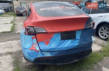 Внедорожник / Кроссовер Tesla Model Y 2023 в 