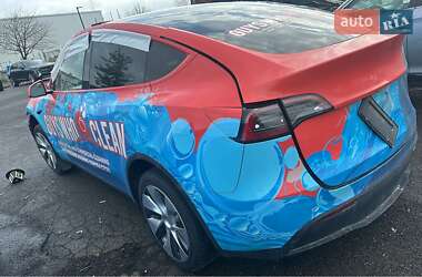 Внедорожник / Кроссовер Tesla Model Y 2023 в 