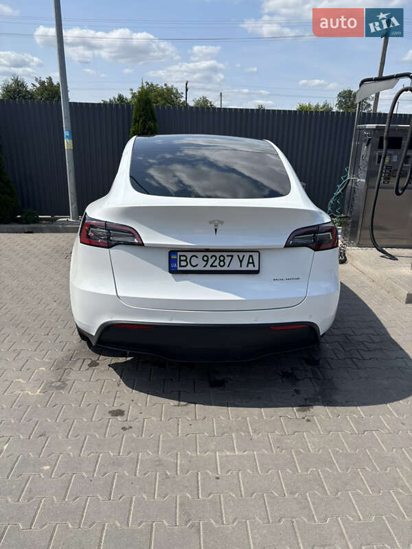 Внедорожник / Кроссовер Tesla Model Y 2021 в Шептицькому