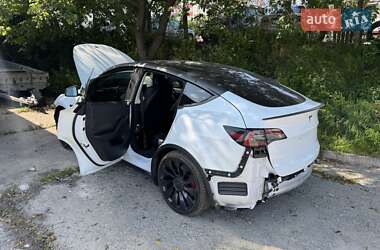 Внедорожник / Кроссовер Tesla Model Y 2022 в 