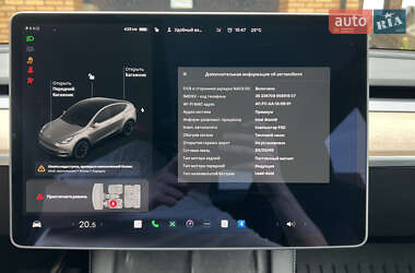 Внедорожник / Кроссовер Tesla Model Y 2021 в 