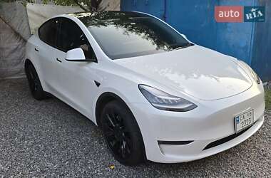 Внедорожник / Кроссовер Tesla Model Y 2021 в 