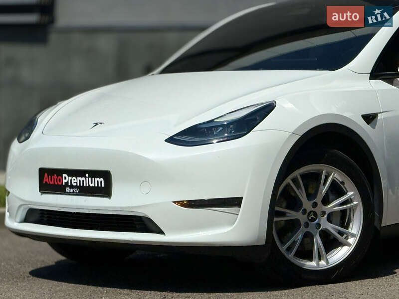 Внедорожник / Кроссовер Tesla Model Y 2023 в Харькове
