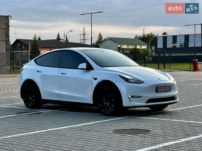 Внедорожник / Кроссовер Tesla Model Y 2022 в Ивано-Франковске