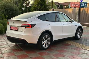 Внедорожник / Кроссовер Tesla Model Y 2021 в 