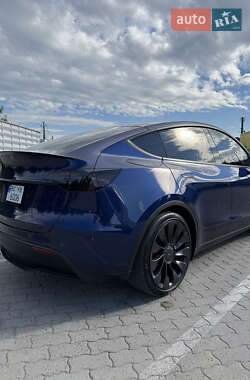 Внедорожник / Кроссовер Tesla Model Y 2022 в 